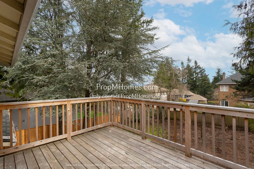 Stunning Three Bedroom Home in Hidden Springs! property image