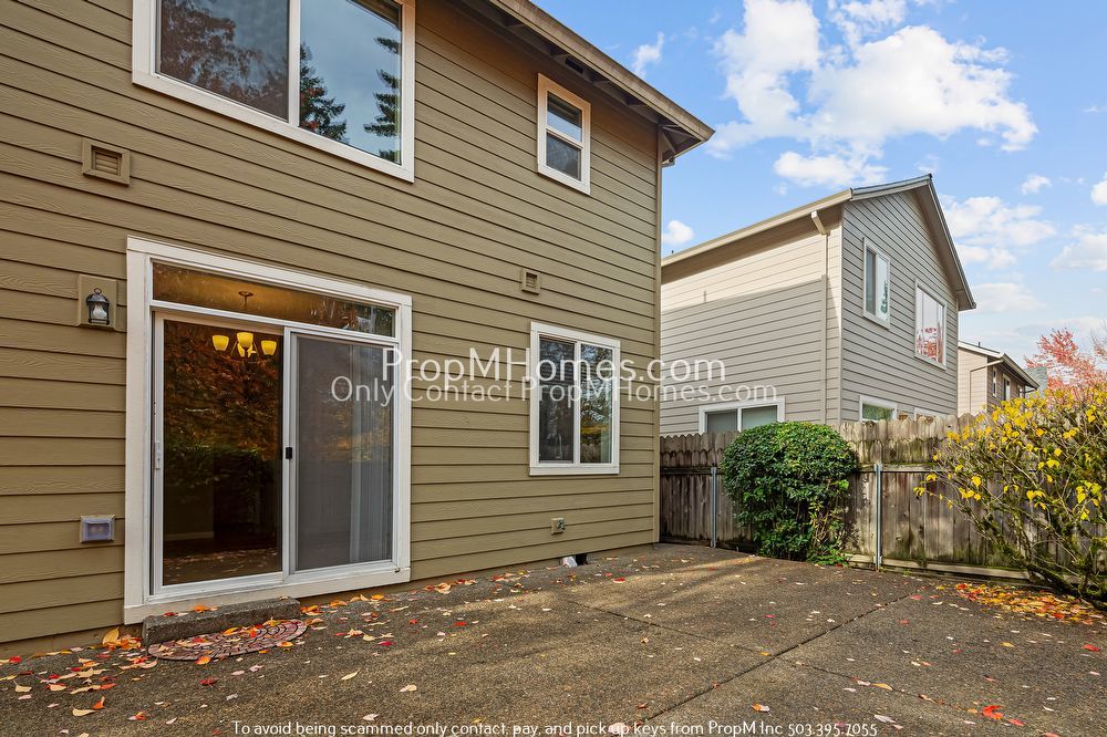 Four Bedroom Home in Progress Ridge - Corner Lot! property image