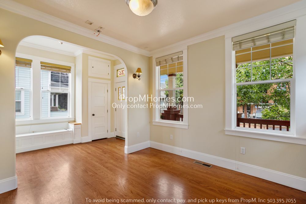 Charming King Neighborhood Retreat: Stylish, Spacious, and Pet-Friendly! property image