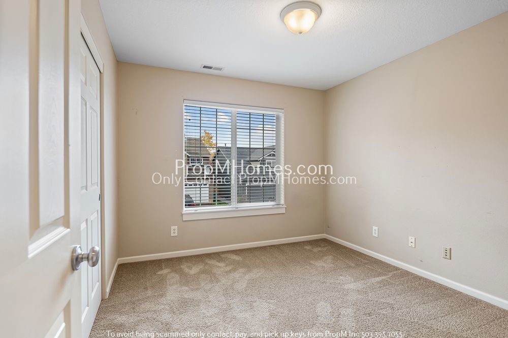 Four Bedroom Home in Progress Ridge - Corner Lot! property image