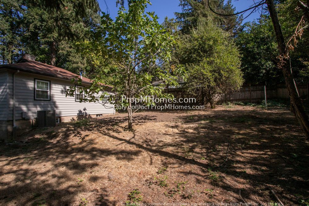 2 Bedroom Home on a Large Lot in SW! property image