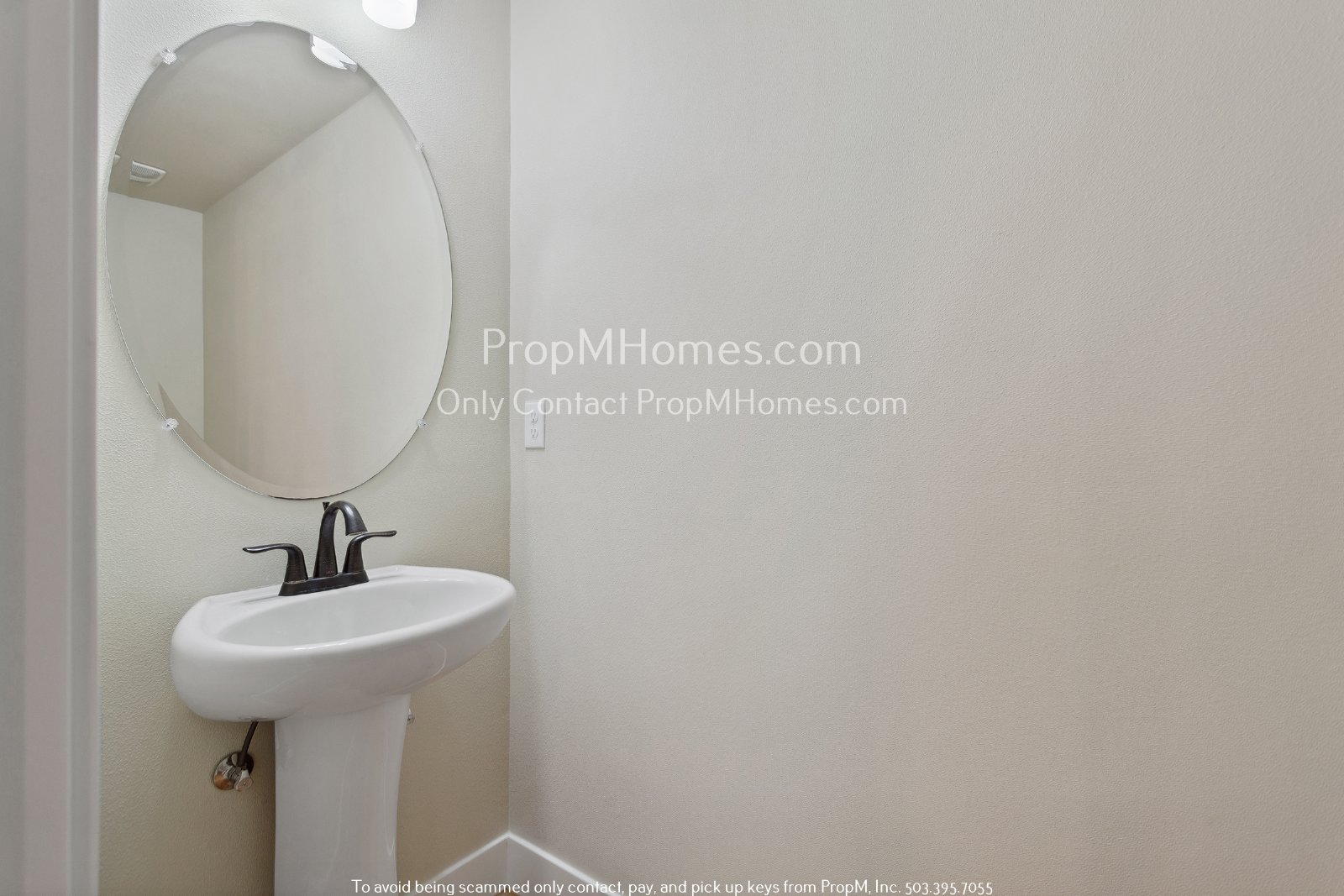 Four-Bedroom, Home with Modern Comforts with A/C! 2 Miles from Nike WHQ & Intel! property image