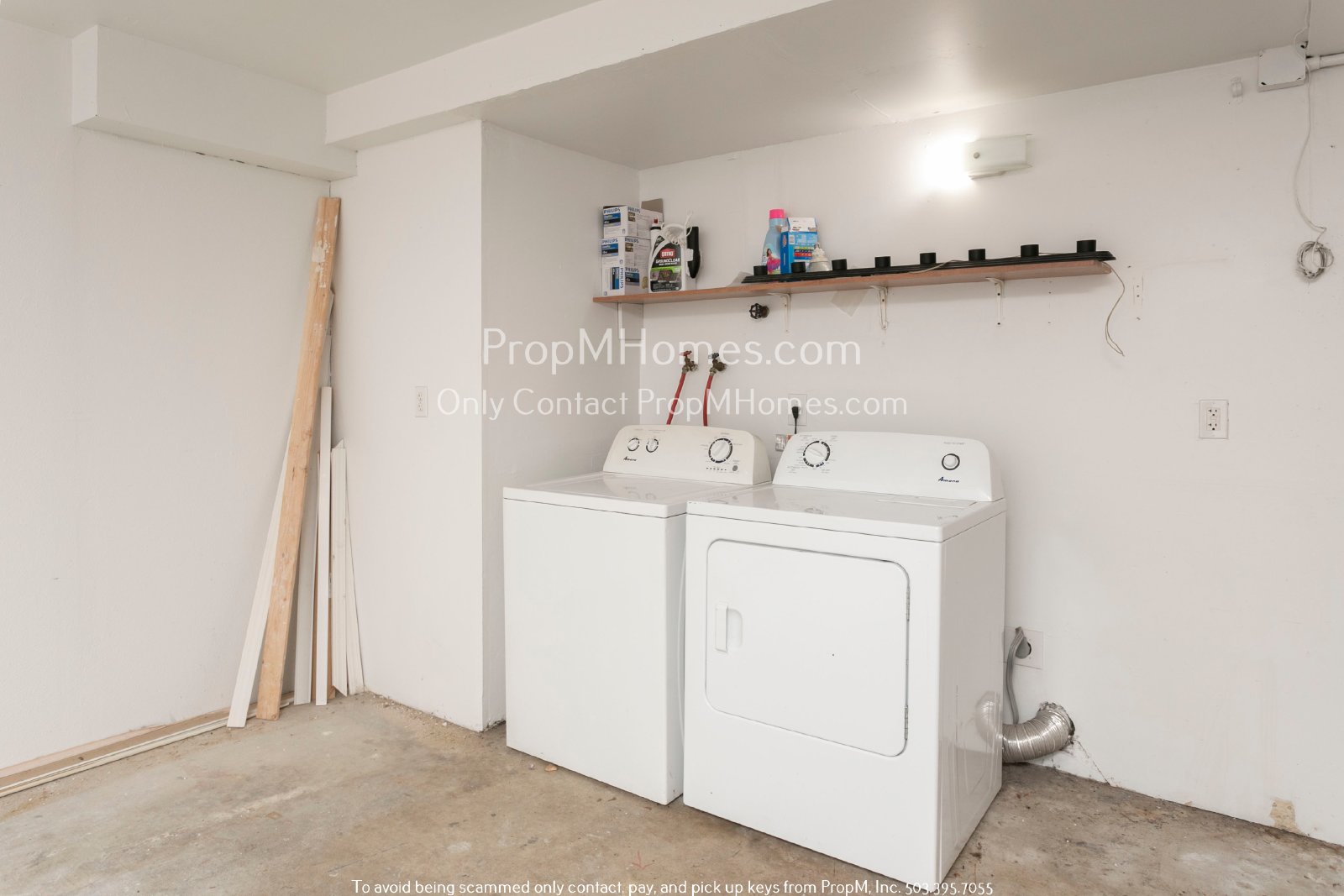 Stunning Five-Bedroom Rental in Milwaukie, Oregon: Your Perfect Home Awaits! property image