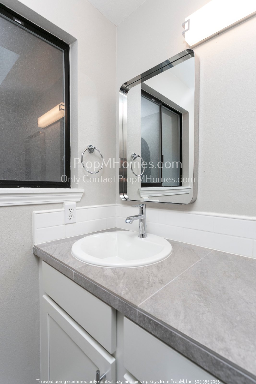 Stunning Five-Bedroom Rental in Milwaukie, Oregon: Your Perfect Home Awaits! property image