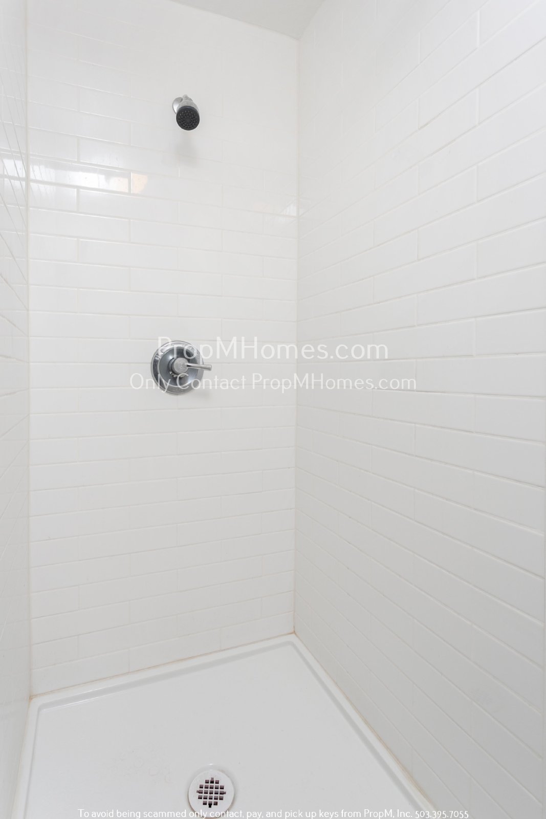 Stunning Five-Bedroom Rental in Milwaukie, Oregon: Your Perfect Home Awaits! property image