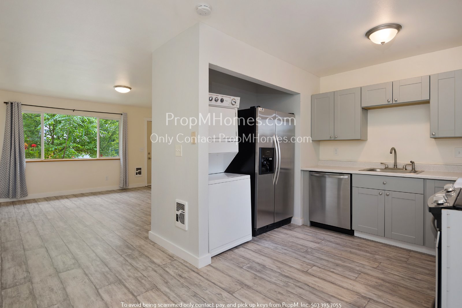Updated Two Bedroom Duplex in SE! property image