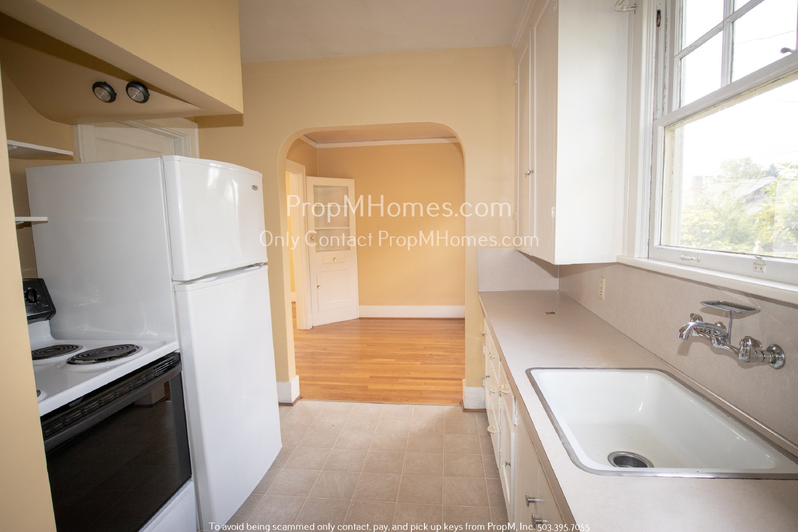 Charming Duplex In SE Portland! property image