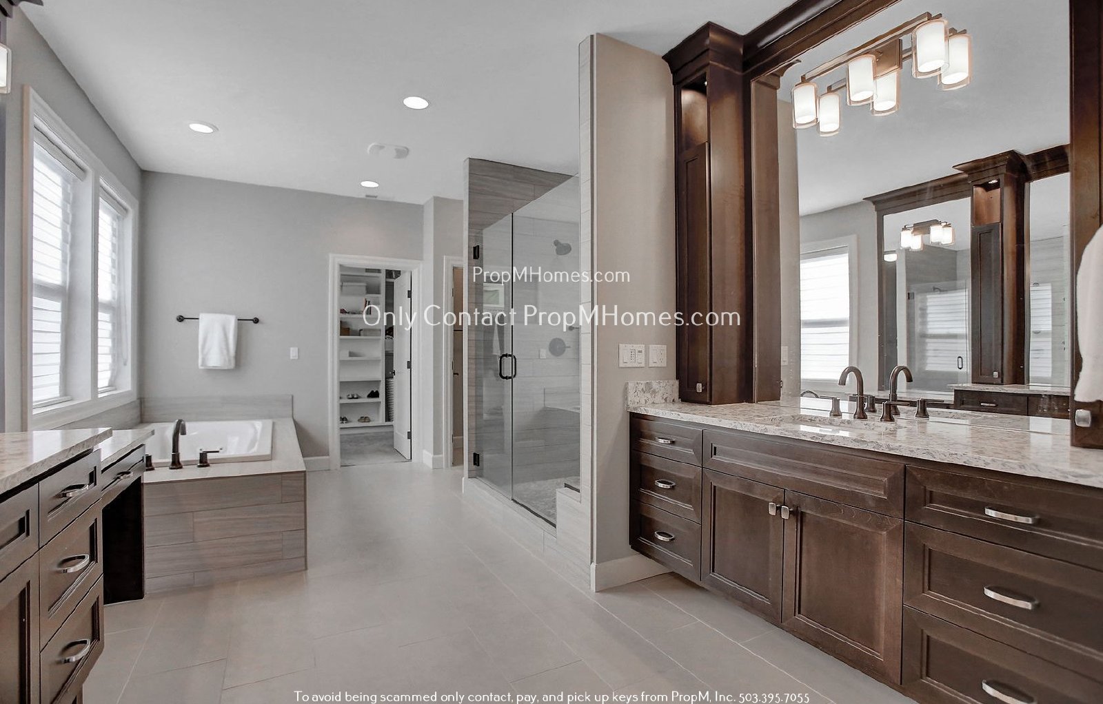 Luxury Four Bedroom Home In Lake Oswego! property image