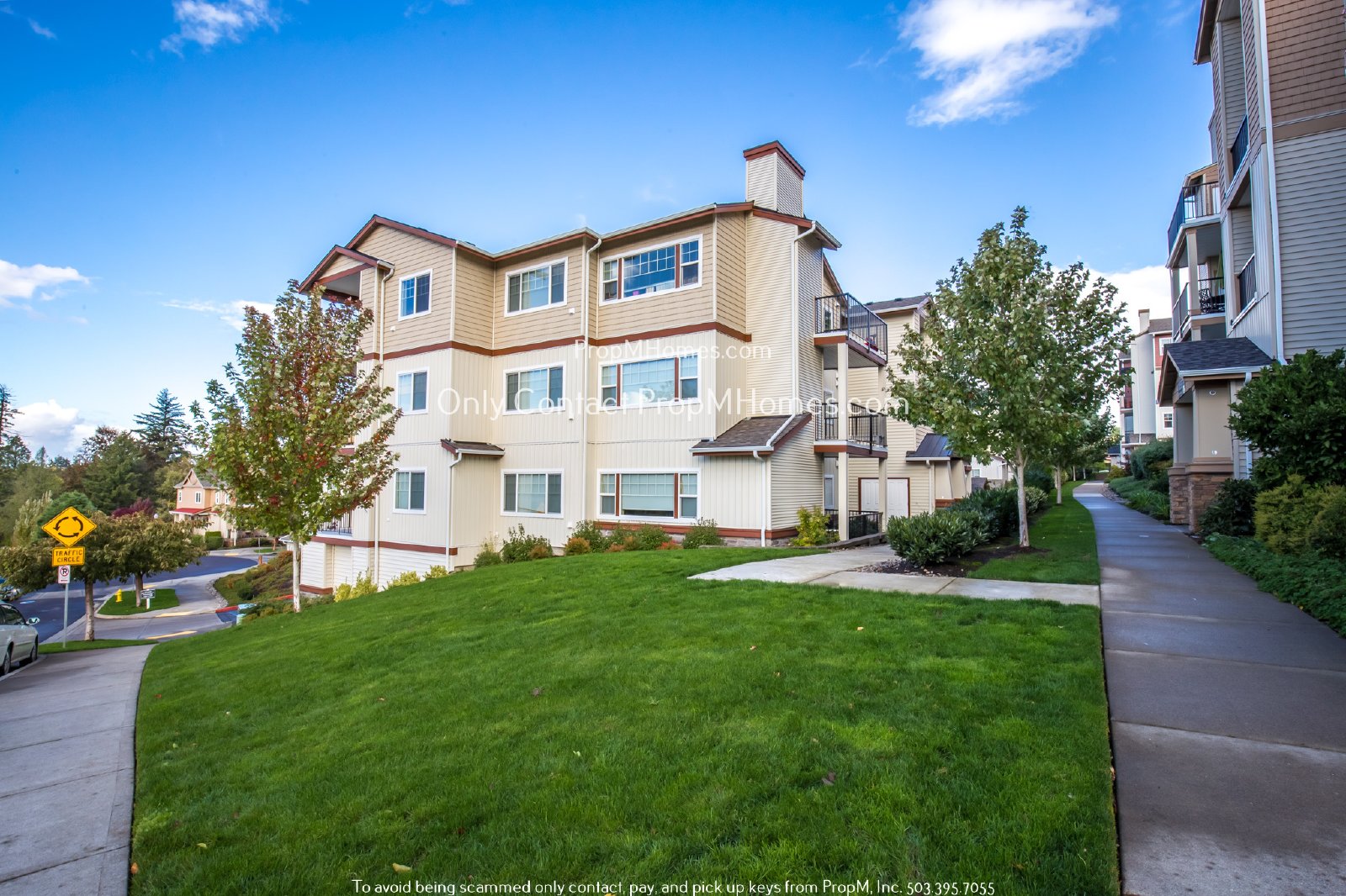 Great Views! Beautiful Two Bedroom, Two Bath Condo - Top Floor, End Unit! property image