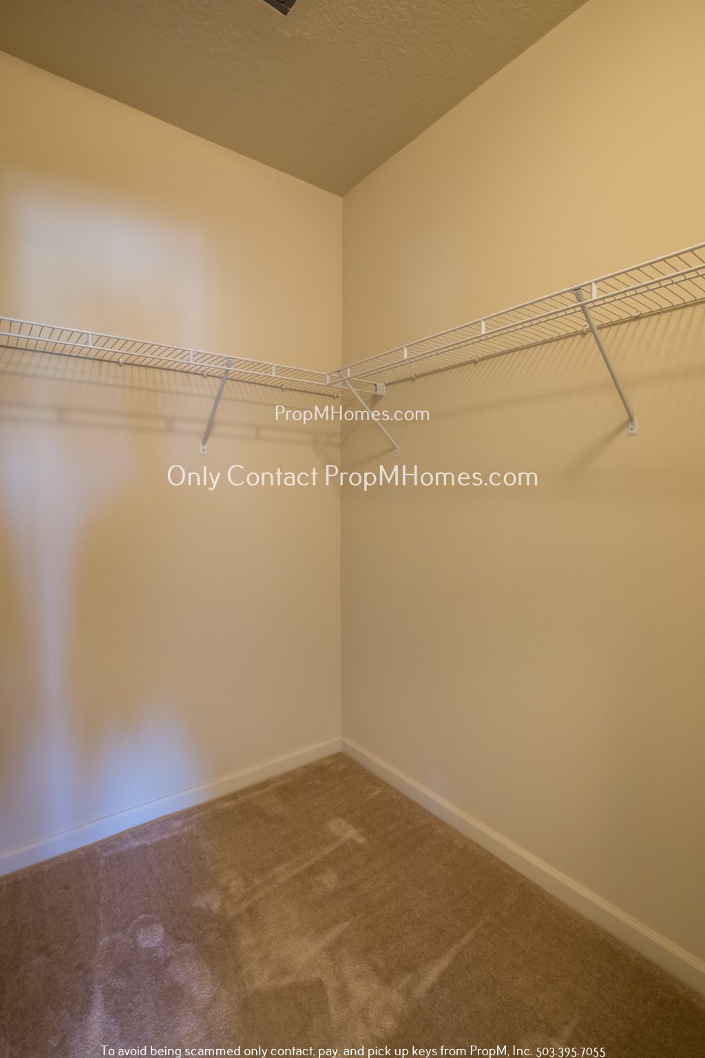 Great Views! Beautiful Two Bedroom, Two Bath Condo - Top Floor, End Unit! property image