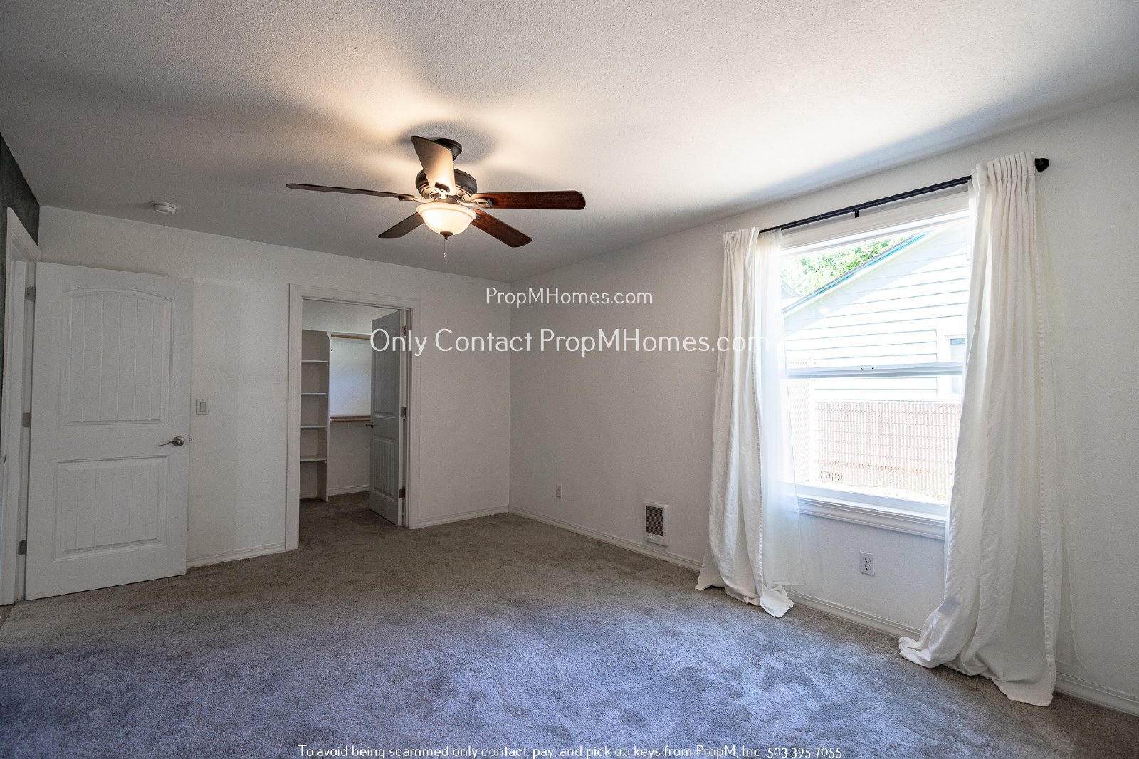 Light-Filled, Recently Updated Three Bedroom - Outstanding Outdoor Space! property image