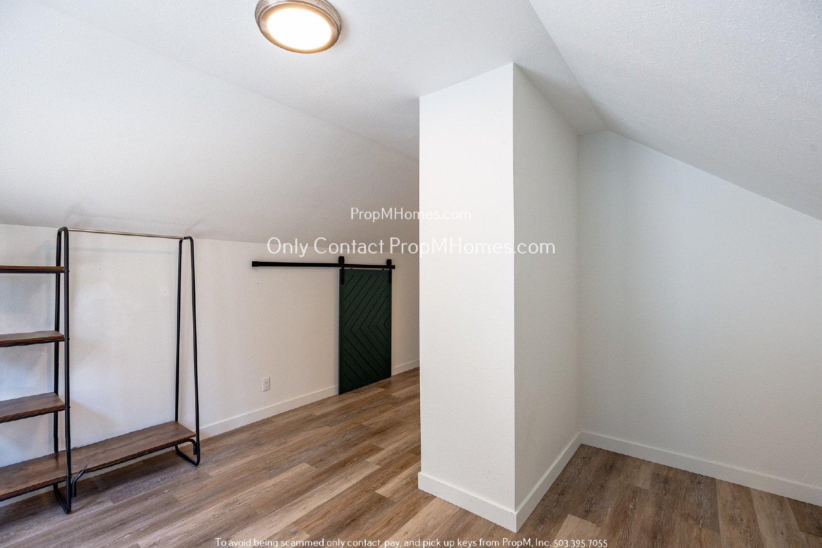 Light-Filled, Recently Updated Three Bedroom - Outstanding Outdoor Space! property image