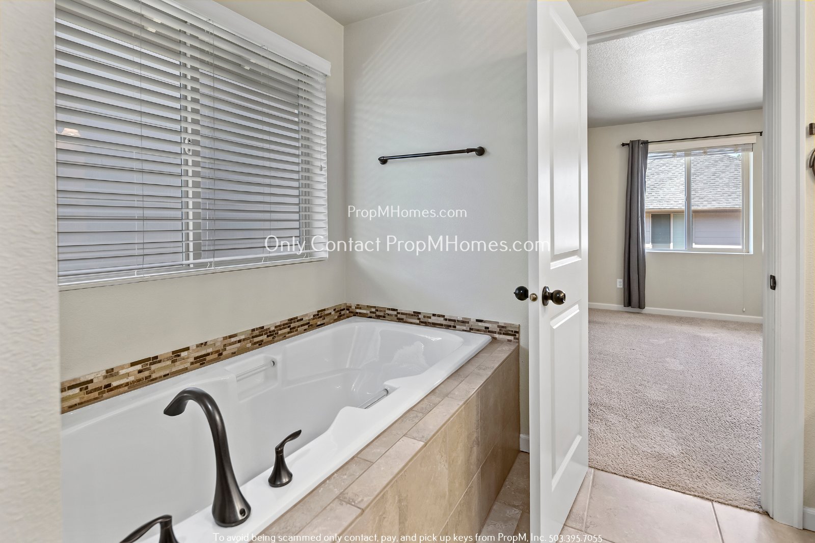 Beautiful Villebois Home - 3 Bedrooms + Bonus Room! property image