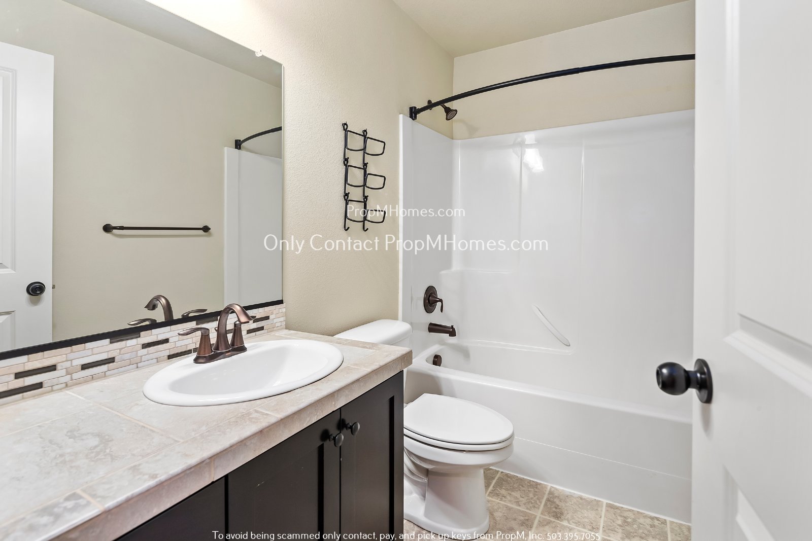 Beautiful Villebois Home - 3 Bedrooms + Bonus Room! property image