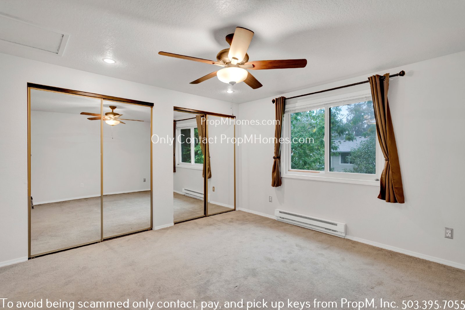 Charming Two Bedroom Condo with Close Access to I-5! property image
