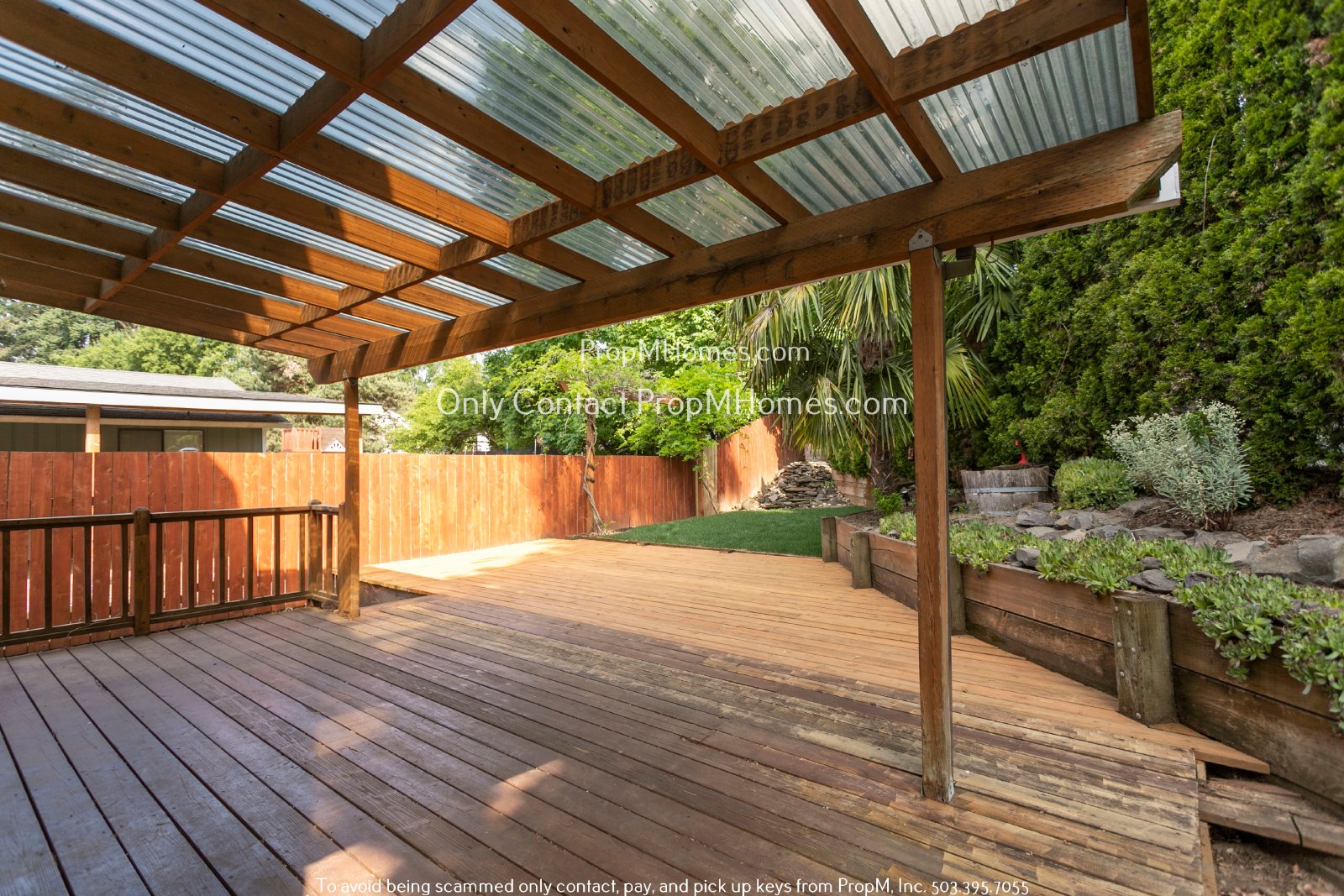 Sunny Beautiful Oasis in Canby - Three Bedrooms! property image