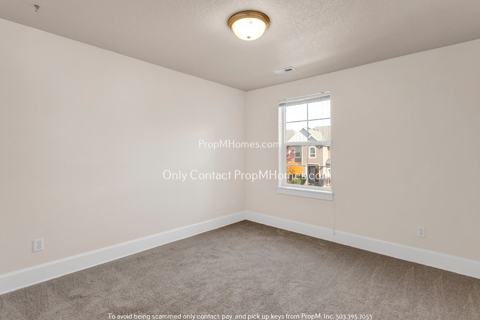 Beautifully Updated Home in Desirable Clackamas! + Solar property image