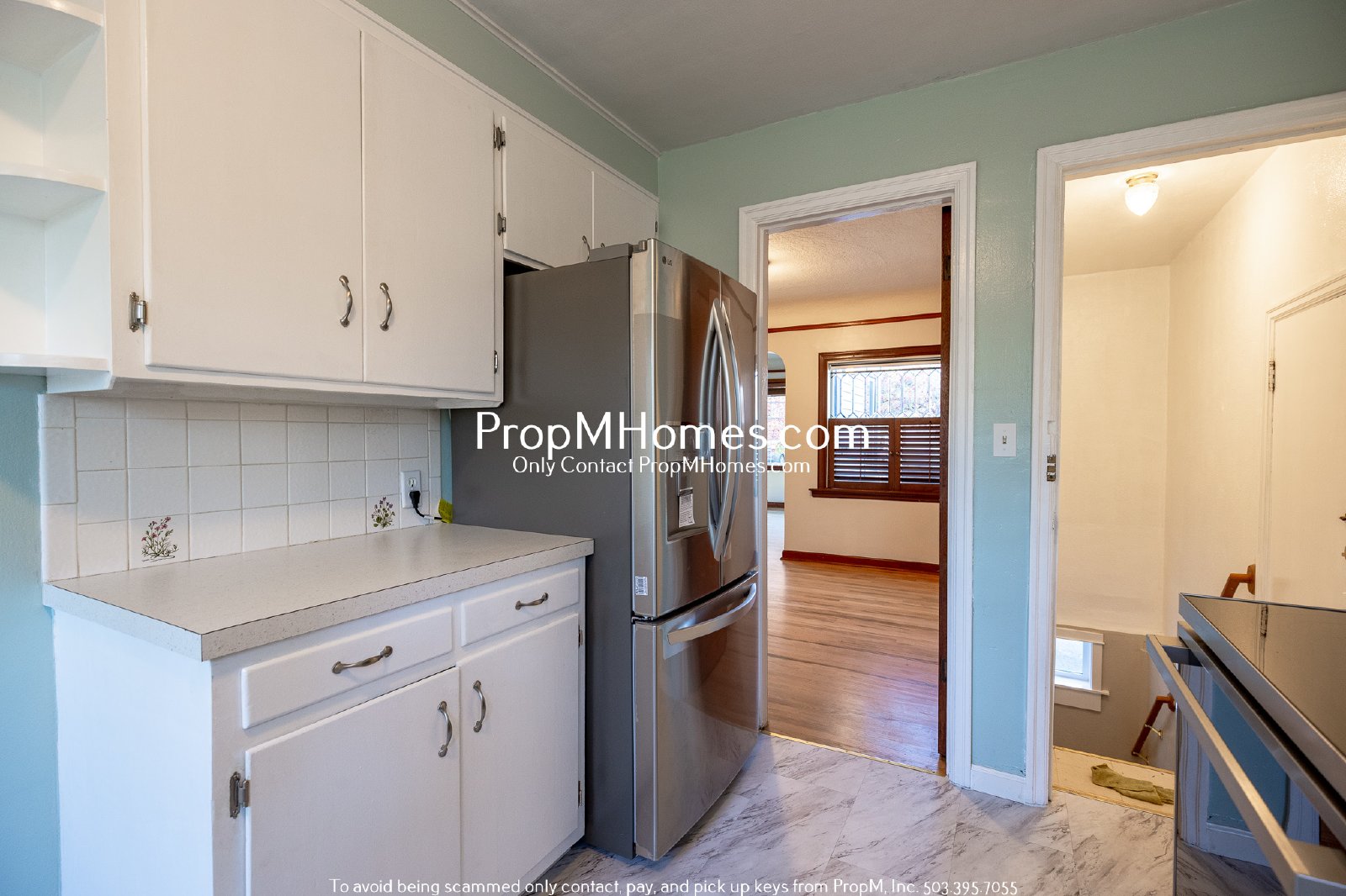 4 Bedroom in the Heart of Sellwood! Fenced Backyard and Huge Basement! property image