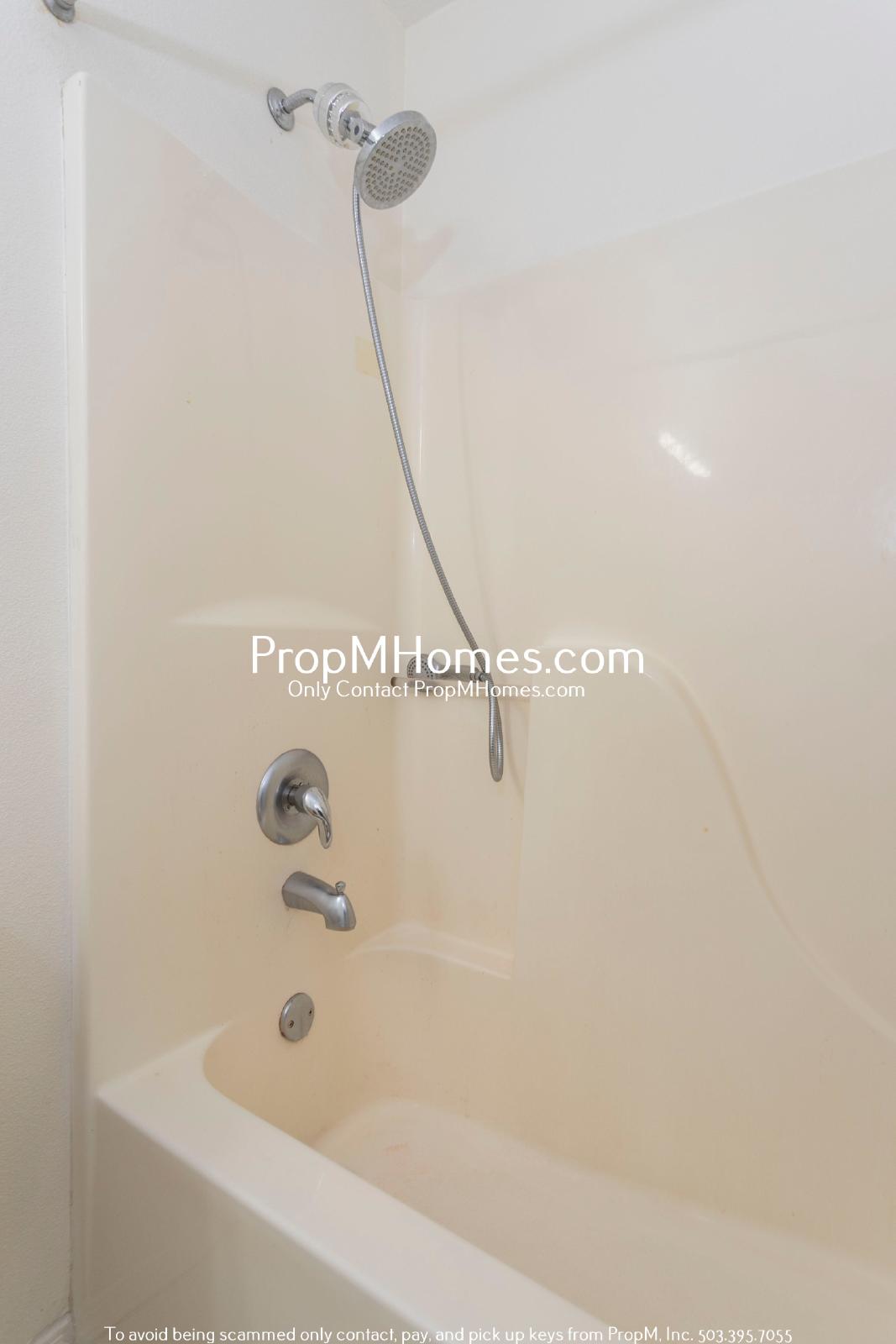 Stunning Bethany Village Charmer with Updates! property image