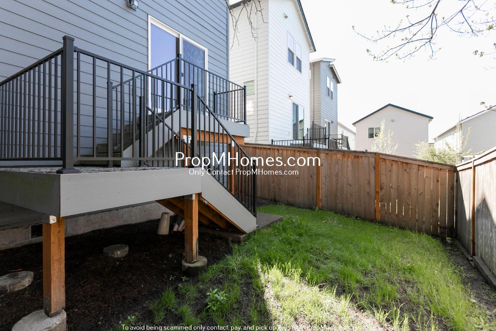 Modern Three Bedroom Home in SW Portland! property image