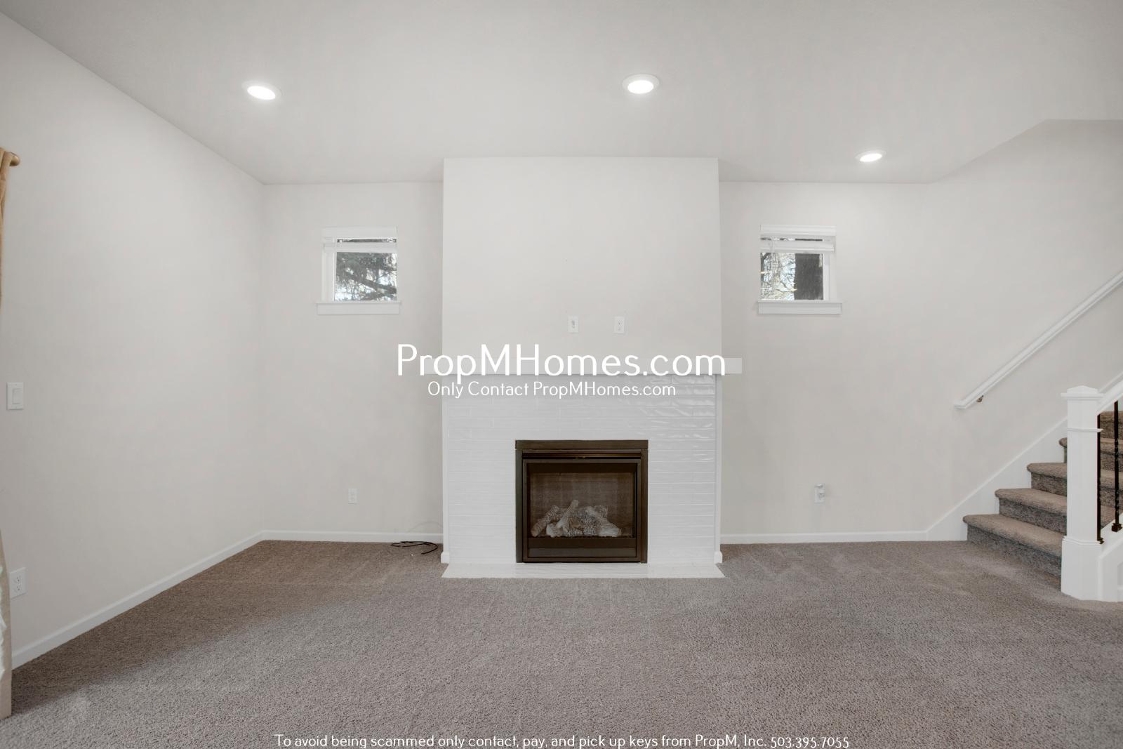 Modern Three Bedroom Home in SW Portland! property image