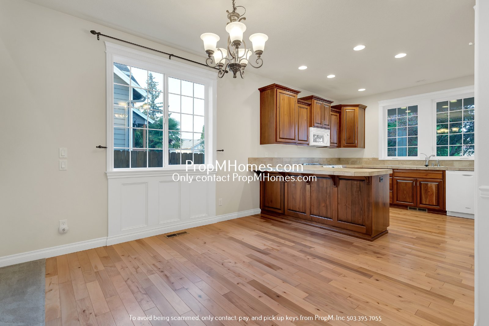 Luxury Four Bedroom Home in Oregon City! property image