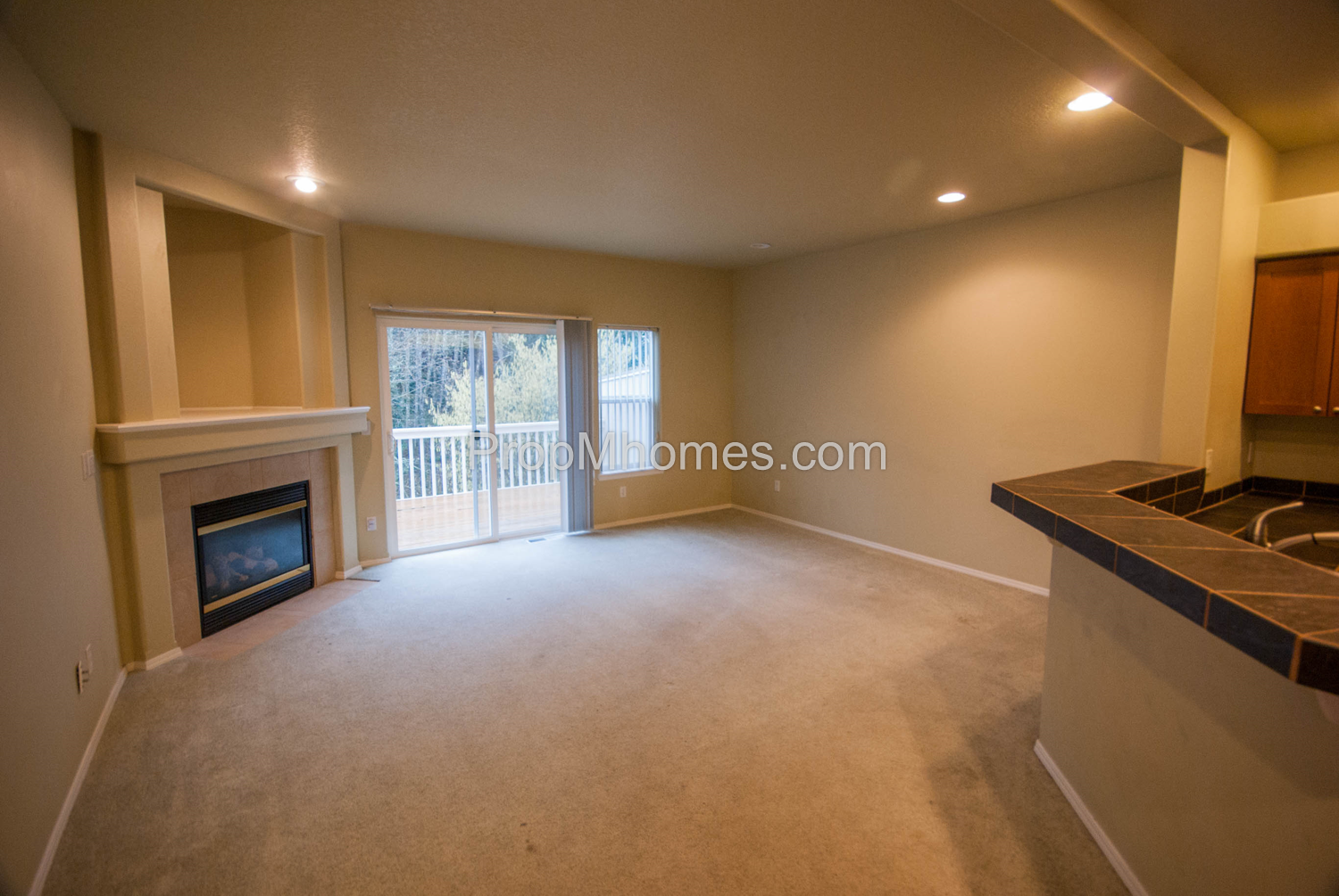 Spacious Three Bedroom, Three Bath Townhouse w/ Attached Garage property image