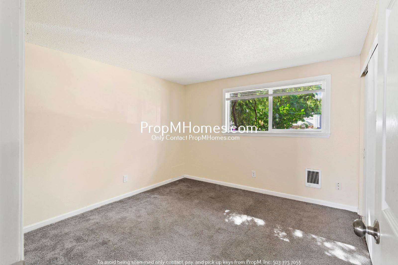 Updated 3 Bedroom in Beaverton - DEPOSIT SPECIAL property image
