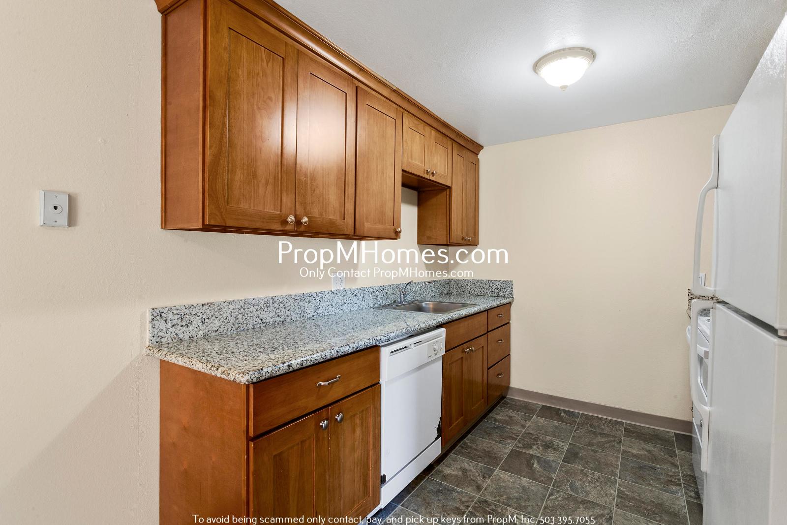 Updated 3 Bedroom in Beaverton - DEPOSIT SPECIAL property image