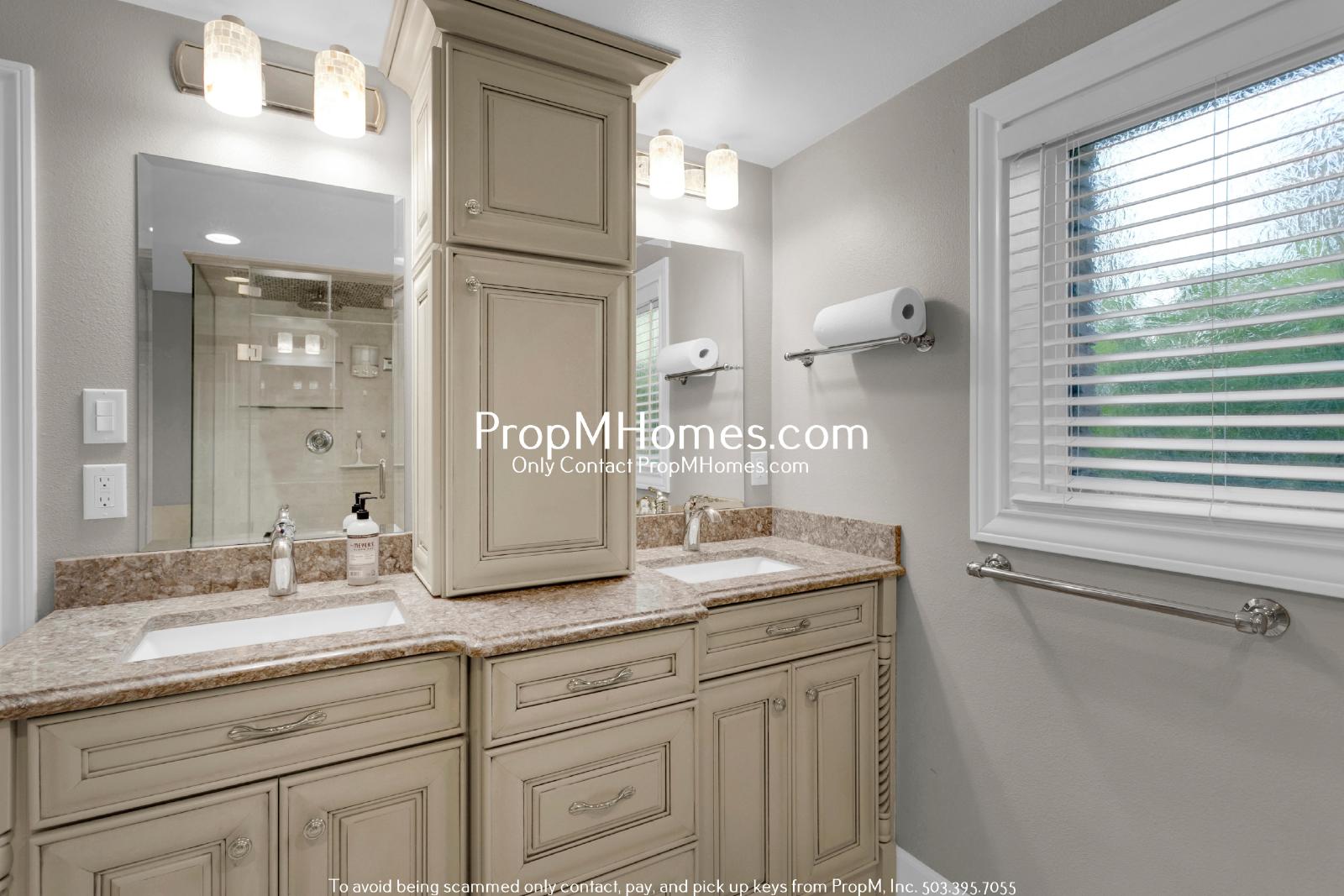 Stylish Updated Four Bedroom Home in Beaverton - DEPOSIT SPECIAL property image