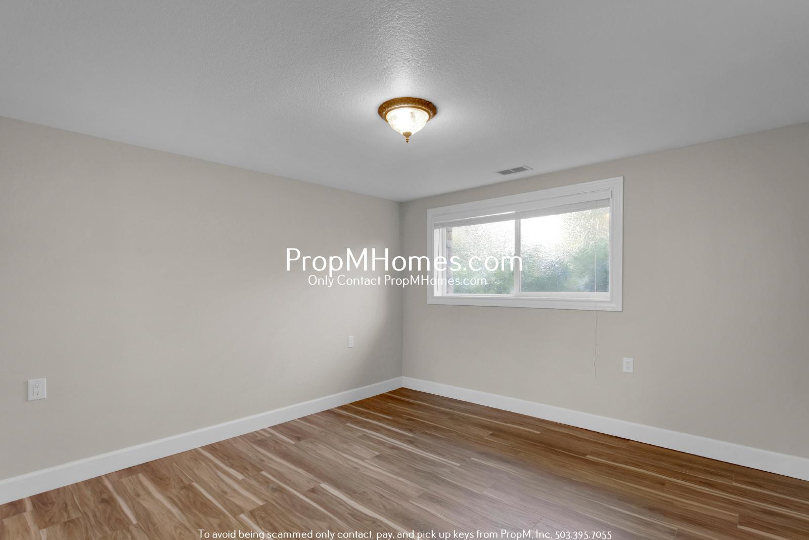 Stylish Updated Four Bedroom Home in Beaverton - DEPOSIT SPECIAL property image