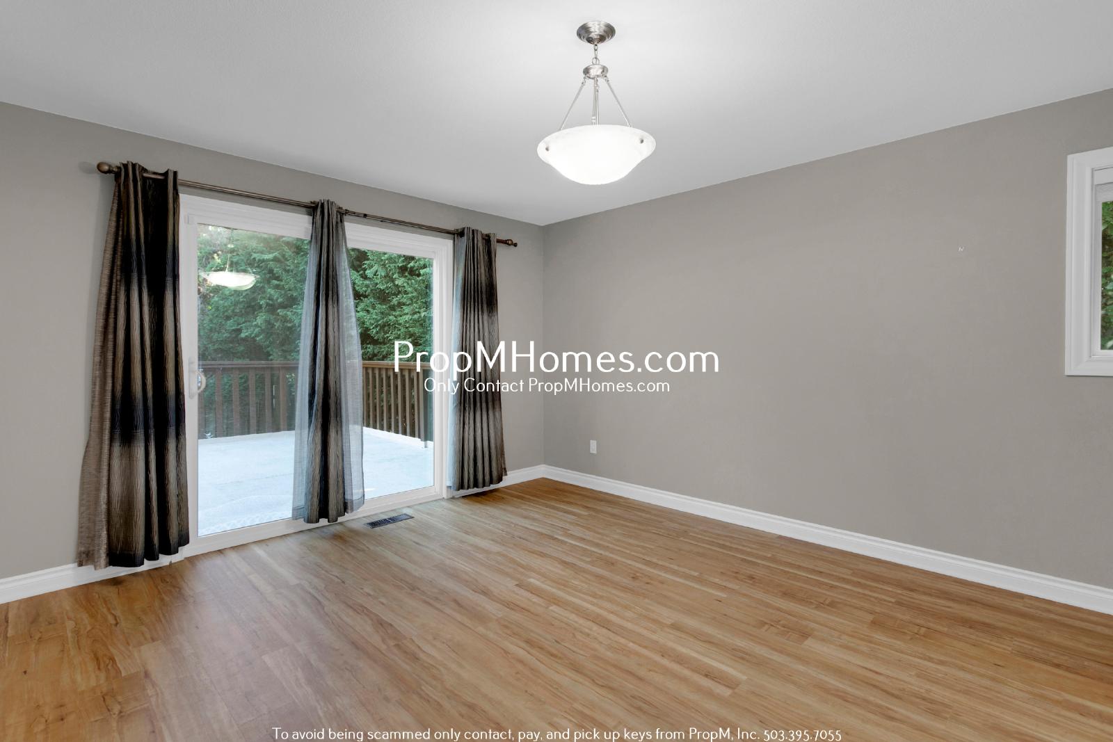 Stylish Updated Four Bedroom Home in Beaverton - DEPOSIT SPECIAL property image