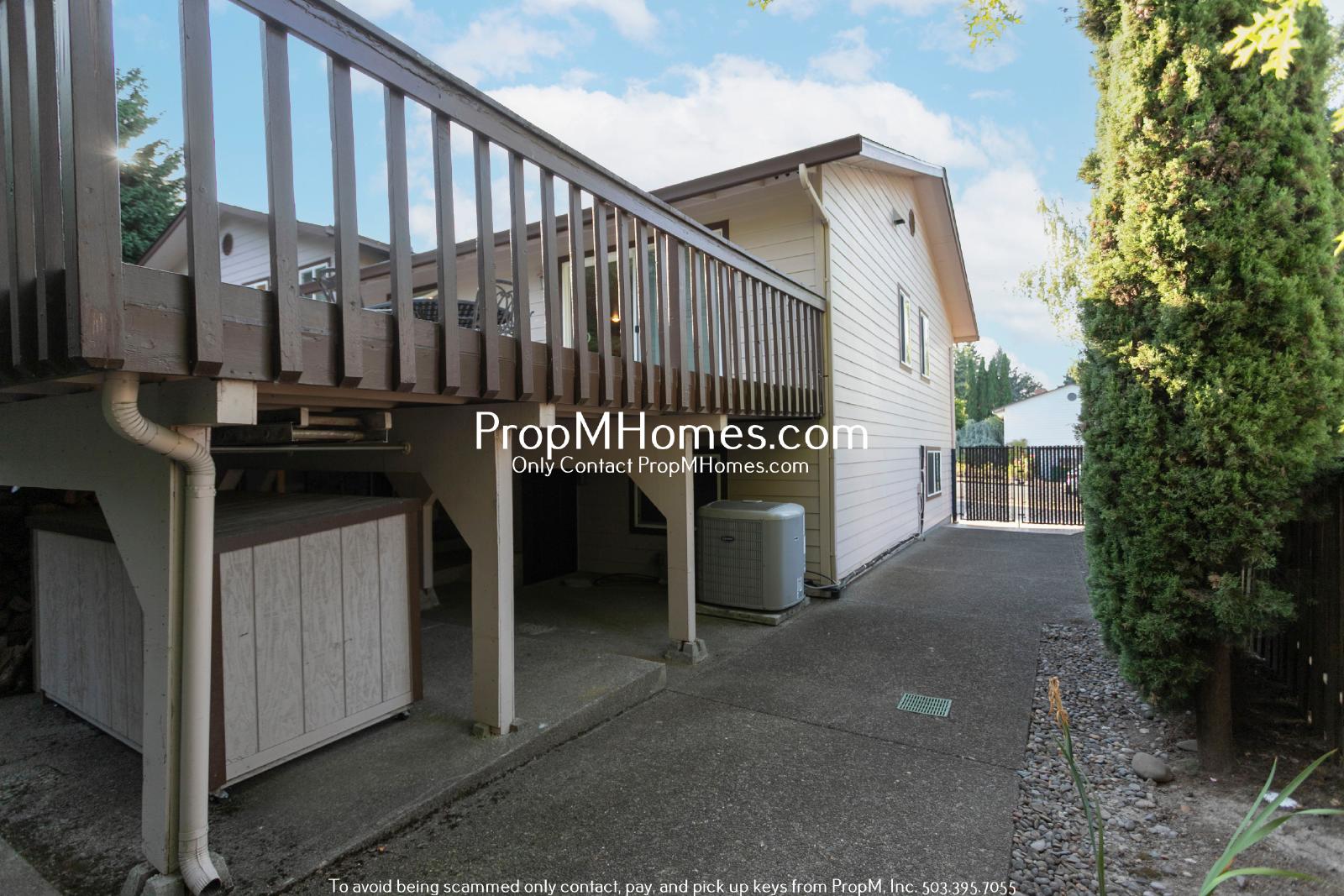 Stylish Updated Four Bedroom Home in Beaverton - DEPOSIT SPECIAL property image