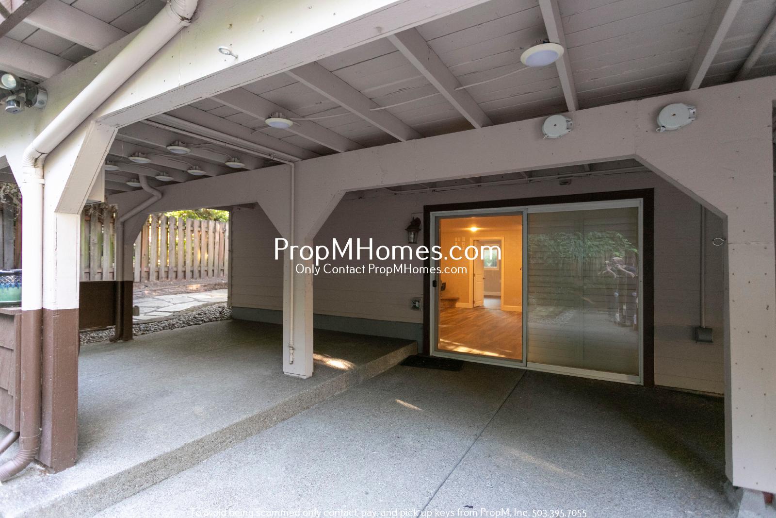 Stylish Updated Four Bedroom Home in Beaverton - DEPOSIT SPECIAL property image