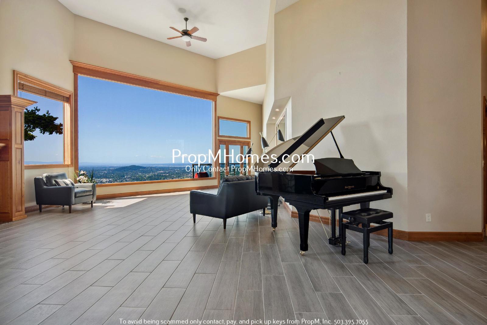 Your Sky High Sanctuary Awaits - 6 Bedroom Home in Happy Valley! property image