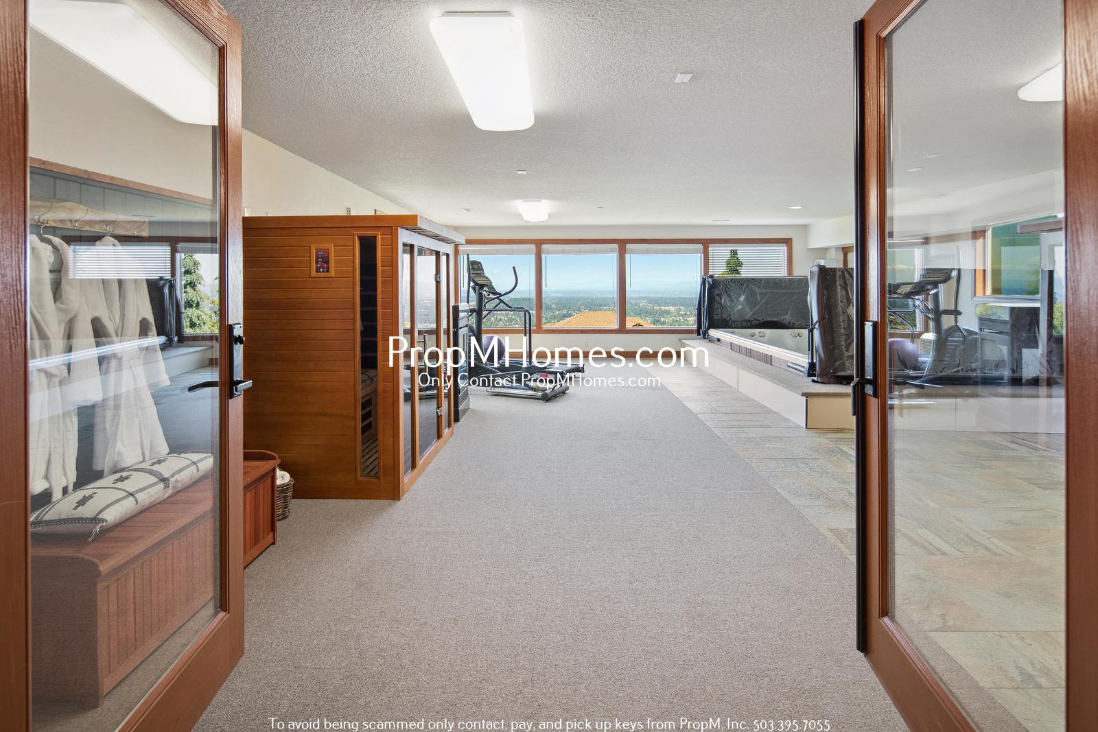 Your Sky High Sanctuary Awaits - 6 Bedroom Home in Happy Valley! property image