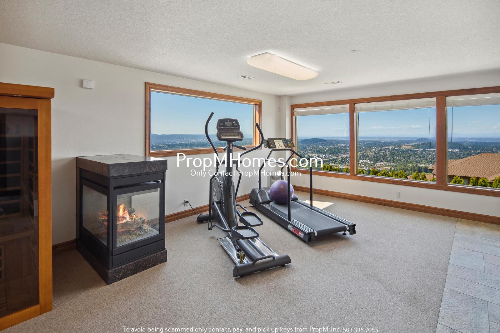 Your Sky High Sanctuary Awaits - 6 Bedroom Home in Happy Valley! property image