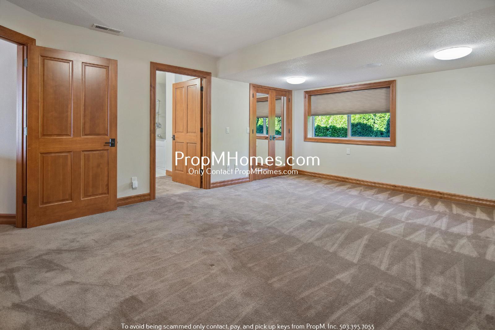 Your Sky High Sanctuary Awaits - 6 Bedroom Home in Happy Valley! property image