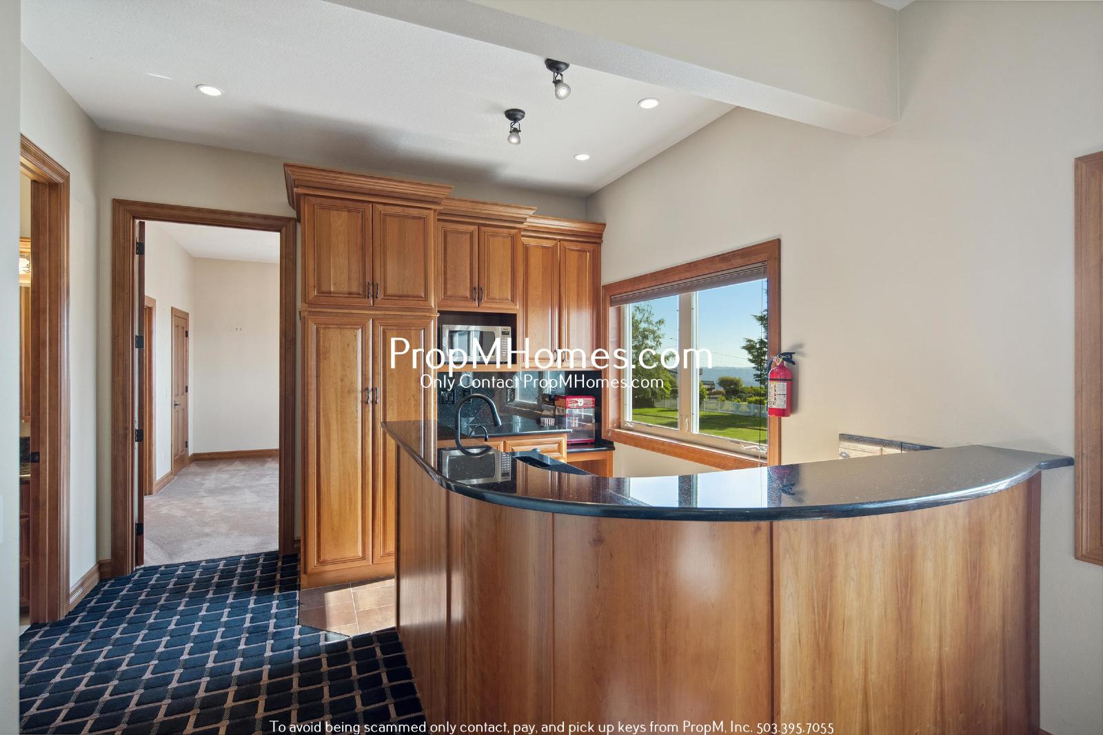 Your Sky High Sanctuary Awaits - 6 Bedroom Home in Happy Valley! property image