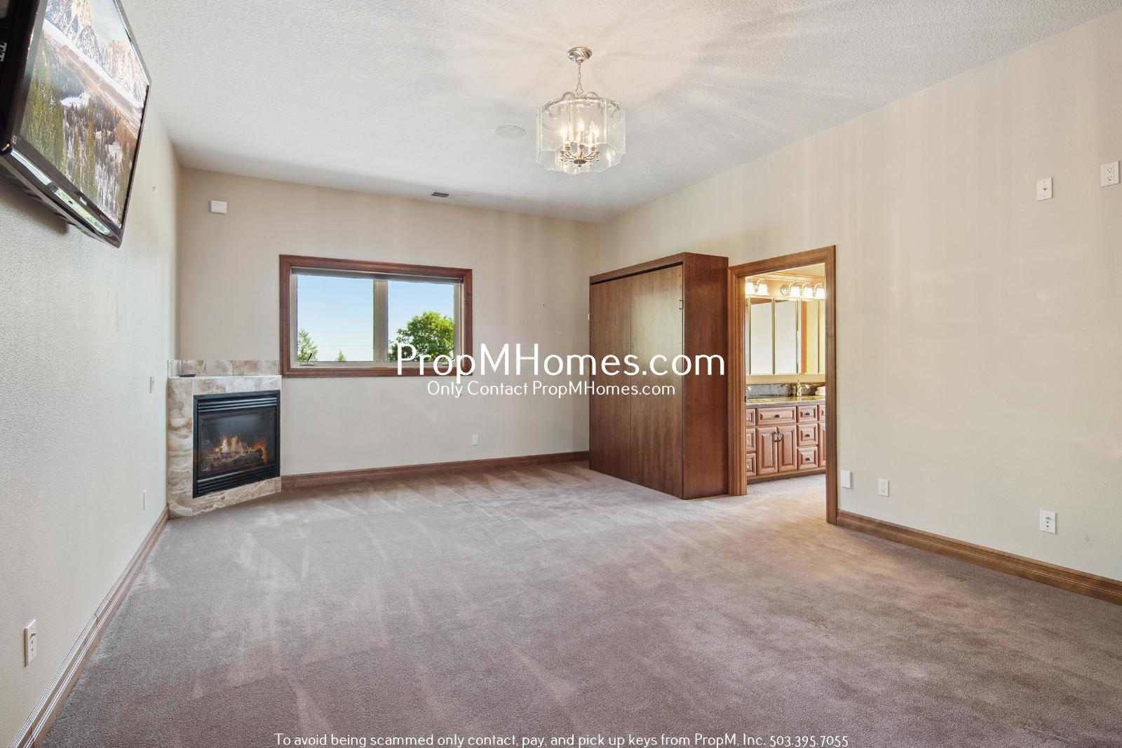 Your Sky High Sanctuary Awaits - 6 Bedroom Home in Happy Valley! property image