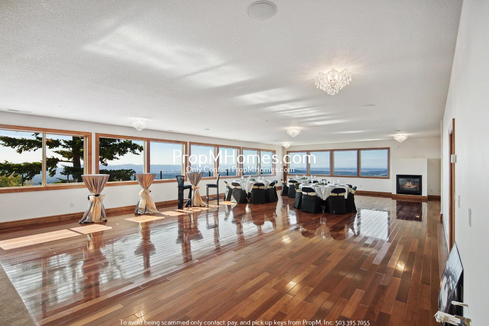 Your Sky High Sanctuary Awaits - 6 Bedroom Home in Happy Valley! property image