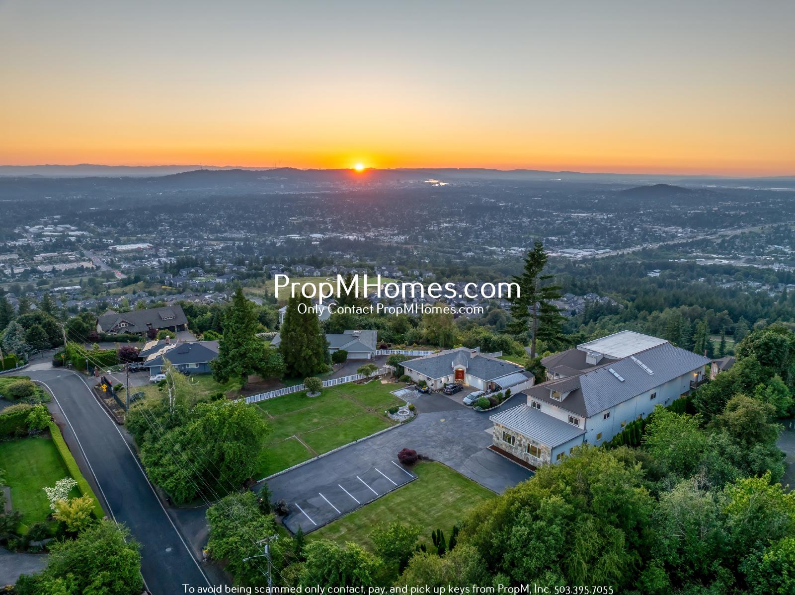 Your Sky High Sanctuary Awaits - 6 Bedroom Home in Happy Valley! property image