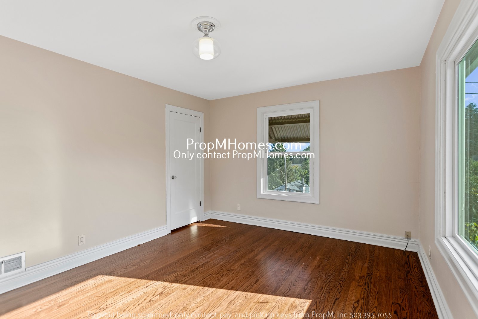 Unique Four Bedroom Home in SW Portland - W/ Studio Space! property image