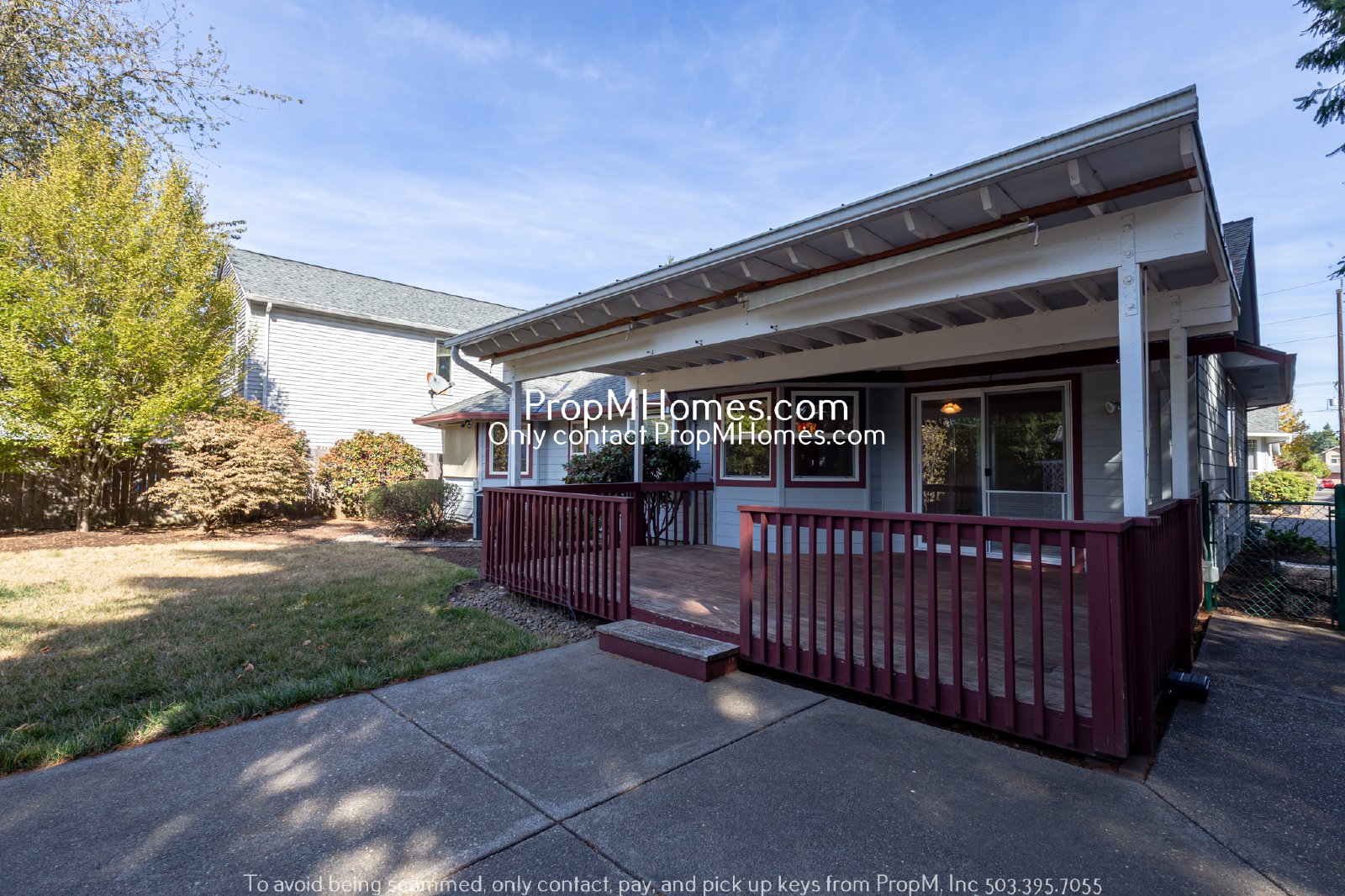 Three Bedroom Home in SE W/ Fantastic Backyard Setup! property image