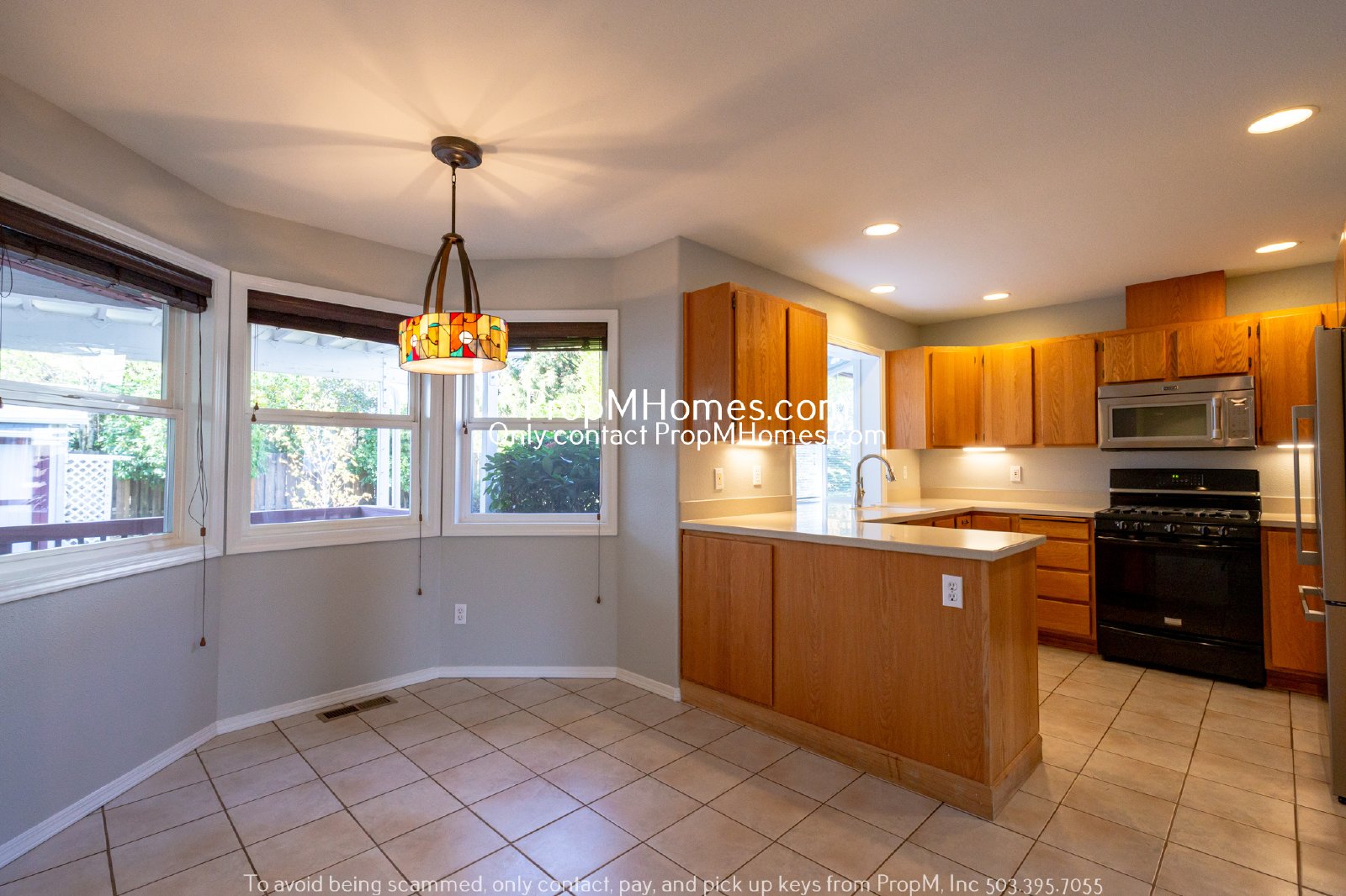 Three Bedroom Home in SE W/ Fantastic Backyard Setup! property image