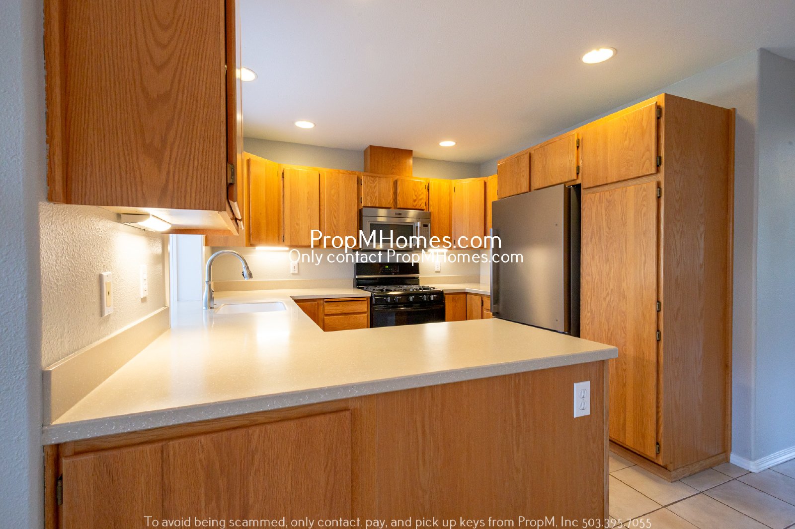 Three Bedroom Home in SE W/ Fantastic Backyard Setup! property image