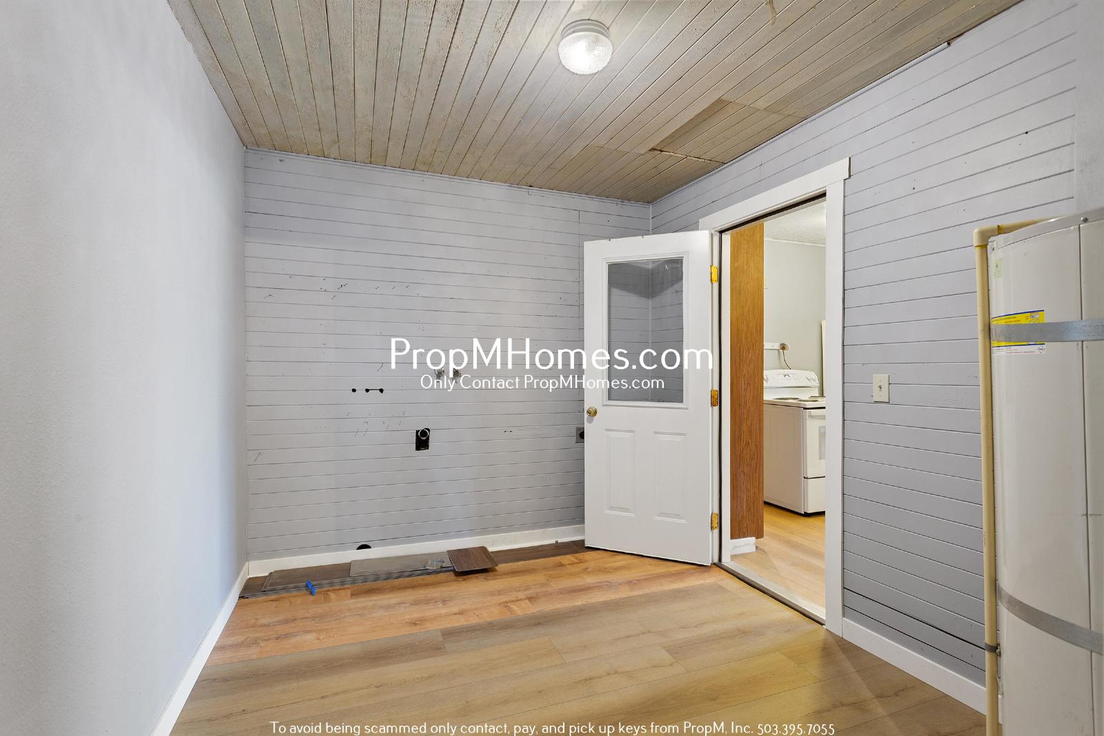 Updated Three Bedroom Home in Molalla w/ Huge Outdoor Space! property image