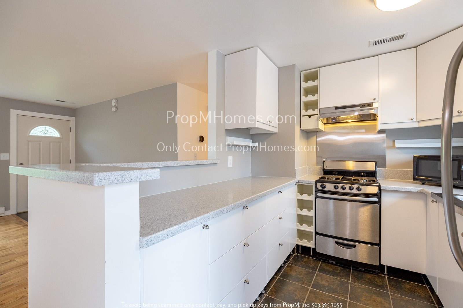 Charming Three Bedroom Awaits in West Linn! property image