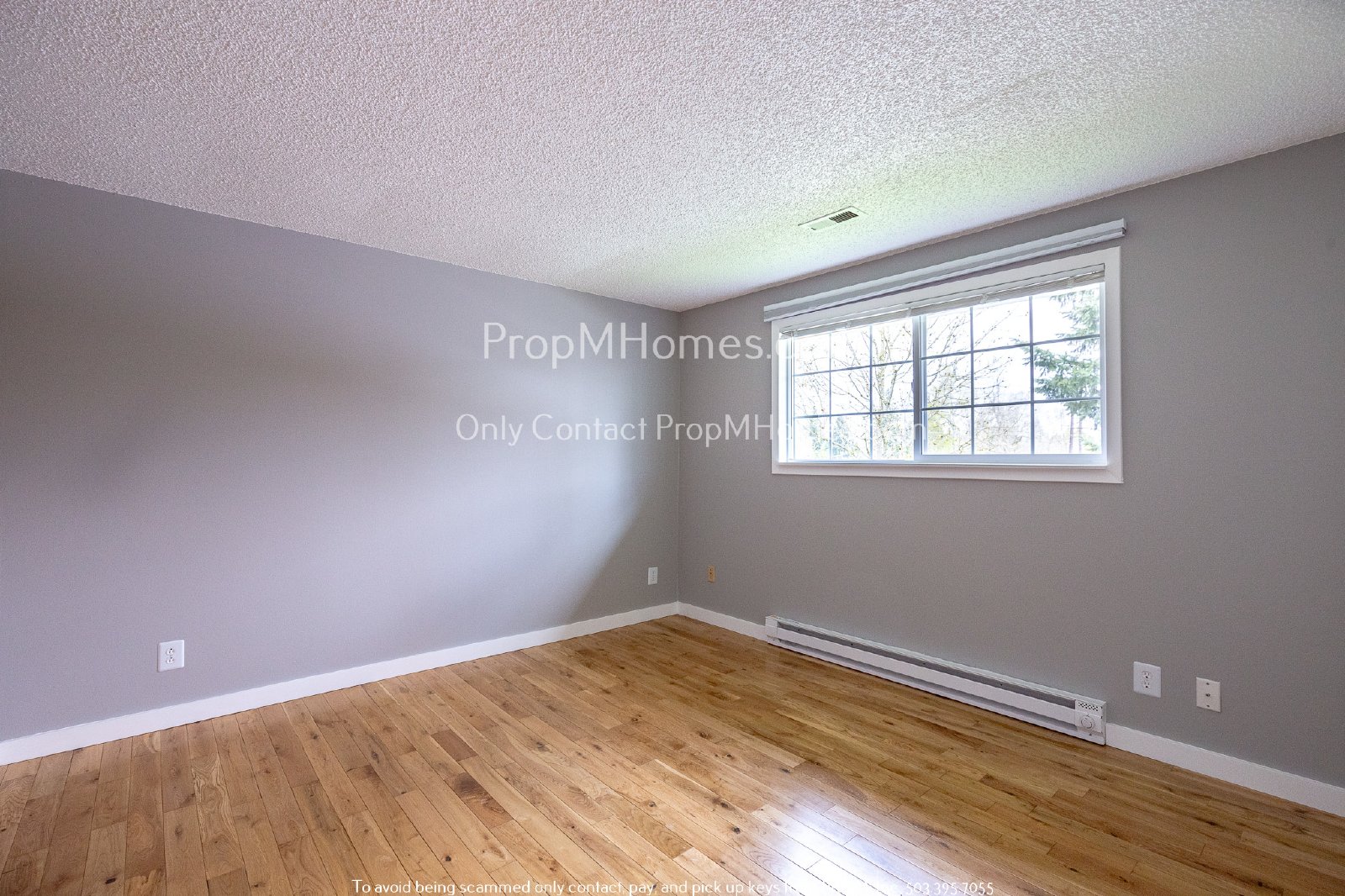 Charming Three Bedroom Awaits in West Linn! property image