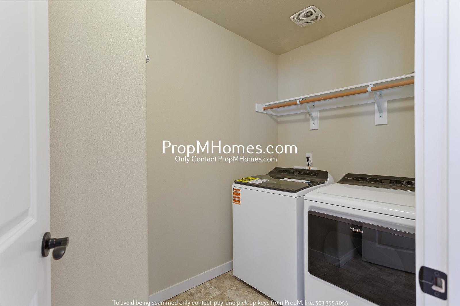 Light & Bright Home in Beaverton - Four Bedrooms! property image